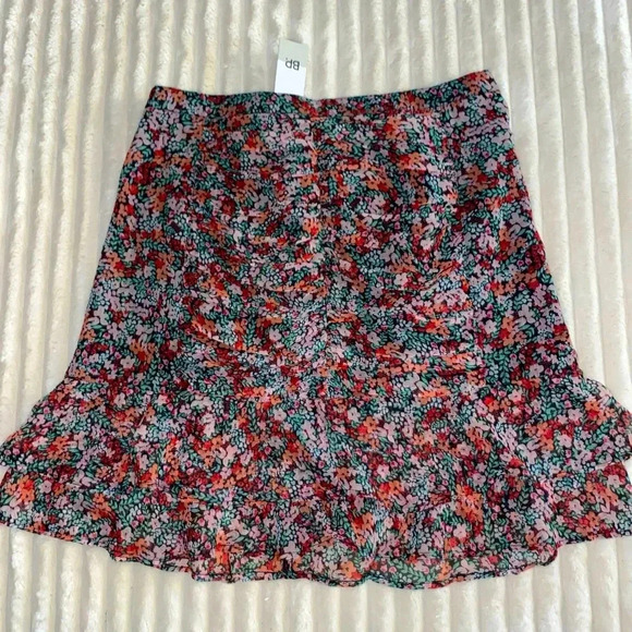 NWT Size Medium BP Floral Skirt Ruched and Layered - Picture 1 of 8